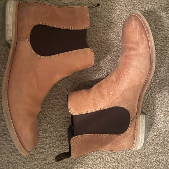 Clarcks booties - Picture 2 of 2